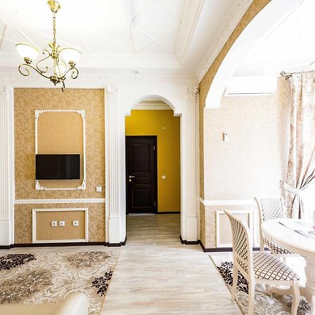 Adler Hotel Astana Buitenkant foto