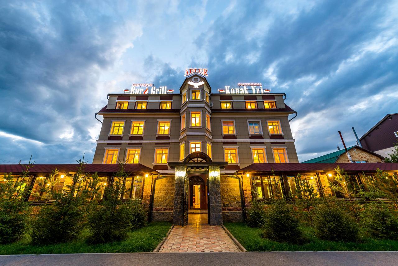 Adler Hotel Astana Buitenkant foto