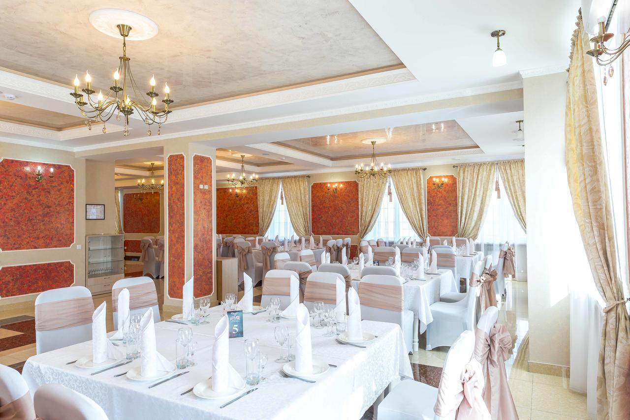 Adler Hotel Astana Buitenkant foto